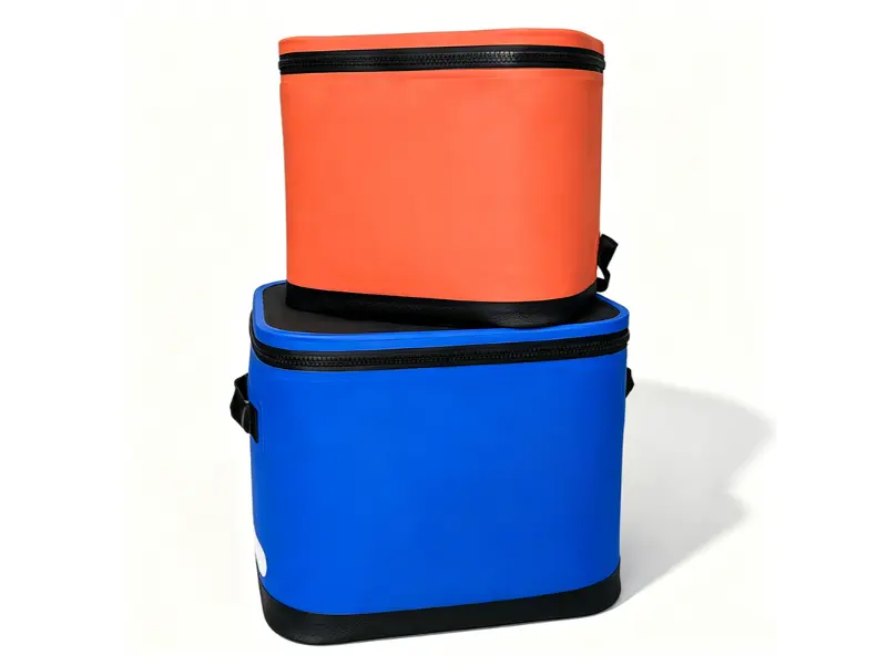 Sac à dos isotherme souple avec couvercle moulé à fermeture éclair pour le camping et la plage